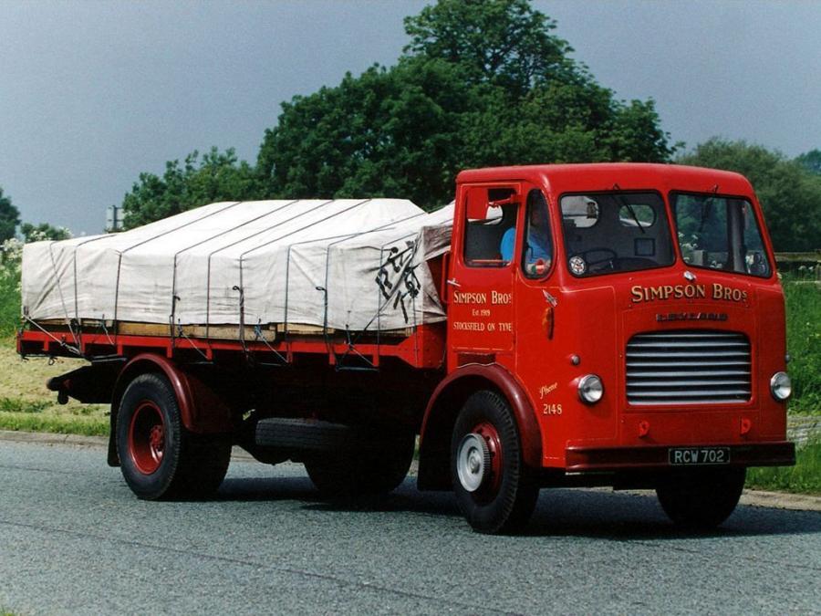 Leyland Comet 90 1952 года  (фото 1 из 5)